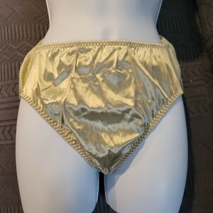 Victoria Secret Vintage Panty  Lrg